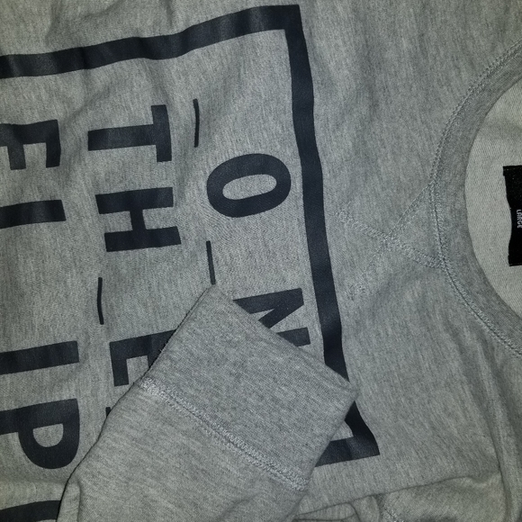 Sweetshirt - Picture 4 of 7